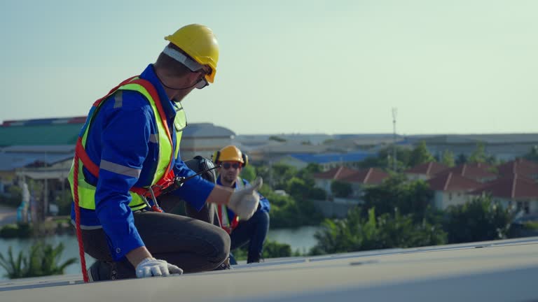 Best Roof Installation  in Lanster, CA